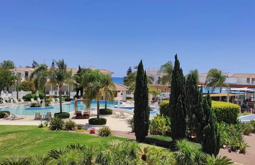 Mazotos Villa | Sunny Serenity by the Sea: A Mediterranean Escape with Private Beachfront Villas