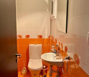 Neapolis Apartment | Sunny Stay 2 Bdr near the sea Platform 357