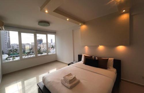 Neapolis Apartment | Sunny Stay 2 Bdr near the sea Platform 357