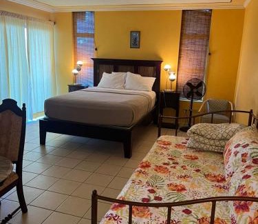 Montego Bay Apartment | Sunny Tides at Montego Bay Club Resort