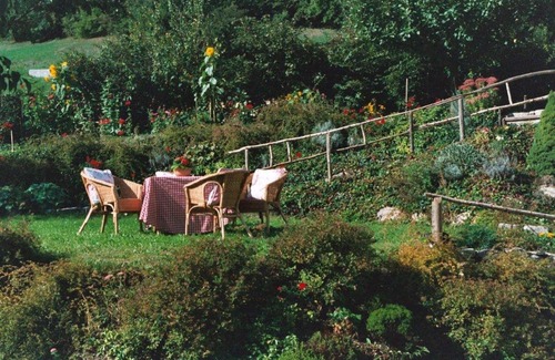 Laimach Apartment | sunny unobstructed location 70m² Apartment very cozy Tyrolean-style