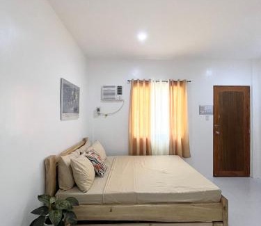 Calatagan Apartment | Sunnydale Apartelle -Room Accommodation near Calatagan Beach Resorts