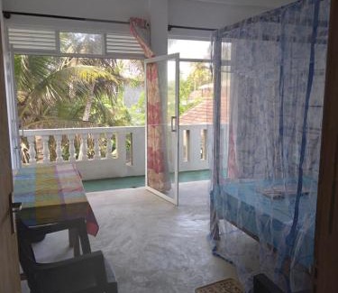 Bandaramulla House | SunRay Rest - Beach View Homestay