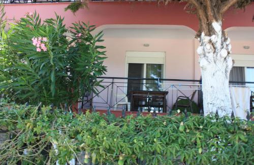 Stavros Apartment | Sunray Studios Stavros