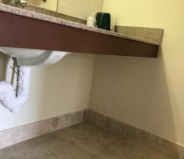 Bradenton Hotel | Sunrise Inn - Bradenton
