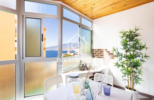 Radazul Apartment | Sunrise Radazul, by Nivariahost