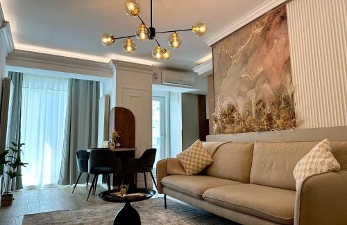 Mamaia-Sat Apartment | Sunrise Splendor