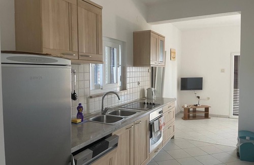 Rukavac Apartment | Sunrise Sunset Seaview Walk to Vis Iconic Beaches