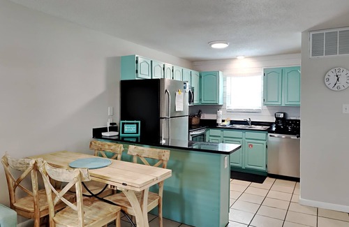 Gulf Shores Condo | Sunrise Village #113
