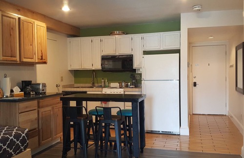 Mountain Village Apartment | Sunset Cottage studio for 4, ski in/out, walk to the Gondola