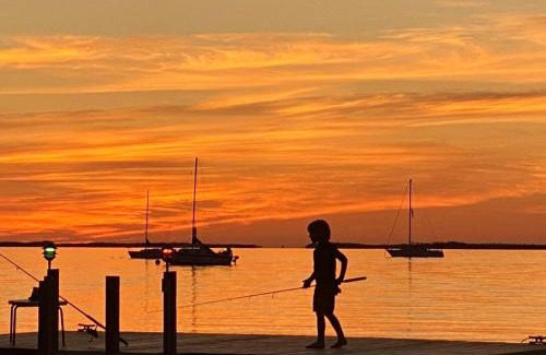 Sunset Cove Hotel | Sunset Cove Beach Resort