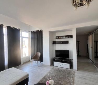 Sector 4 Apartment | Sunset Holiday Home