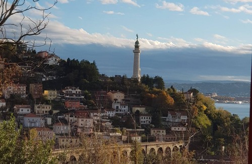 Roiano-Gretta-Barcola-Cologna-Scorcola House | SUNSET LUXURY VIEW