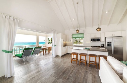 Hastings Apartment | Sunset Nook on the beach FF