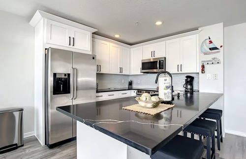 Indian Rocks Beach Condo | Sunset Paradise Condominium 11