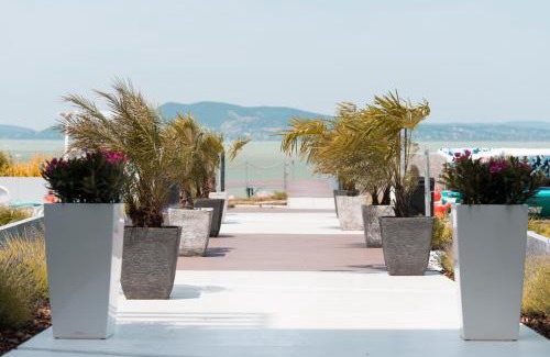 Fonyod Apartment | Sunset Resort - Lakeside Apartment