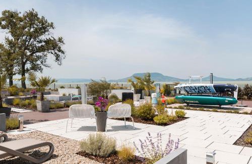 Fonyod Apartment | Sunset Resort - Lakeside Apartment