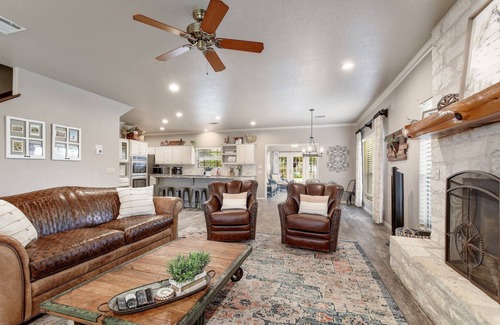 Wimberley House | Sunset Ridge-Hill Country Home, Pool, HotTub, Game Room, Fire Pit, Close to Town