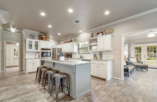 Wimberley House | Sunset Ridge-Hill Country Home, Pool, HotTub, Game Room, Fire Pit, Close to Town