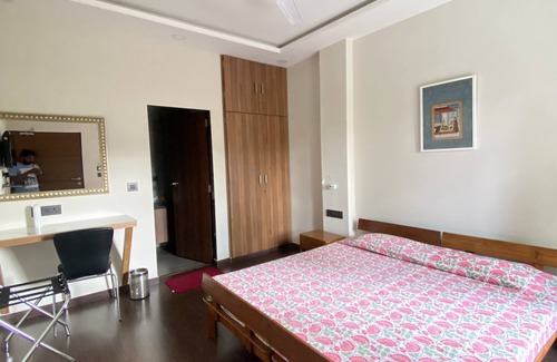 Udaipur Other | Sunset Square @ Family Vacay