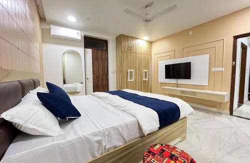 Nathdwara Villa | Sunset view Villa I Luxury 5 BHK Villa in Nathdwara I 966o9o1oo6 I Stay in Nathdwara