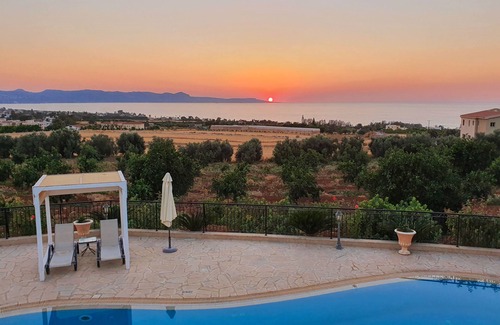 Argaka Villa | Sunset View Villa your coastal paradise in Argaka