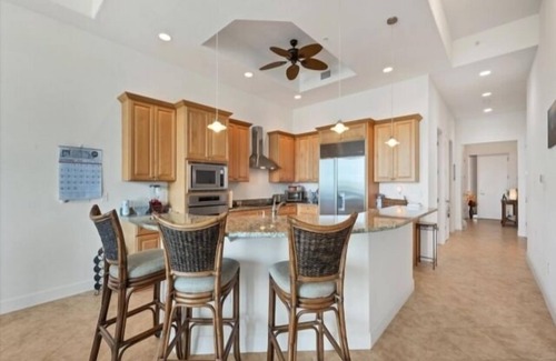 New Shoreham House | Sunset Views, Sand Between Your Toes-Your Winter Escape Awaits!