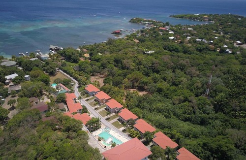 West End Apartment | Sunset Villa 3F by Splash Inn