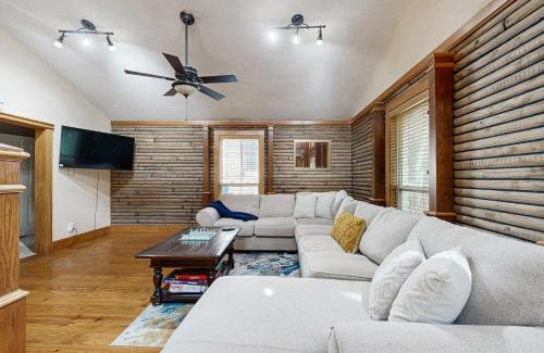 Bacliff House | Sunshine House Texas Hideaway