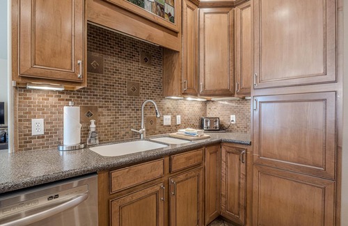 Fruita House | Sunshine IV: Beautiful Sunny Home