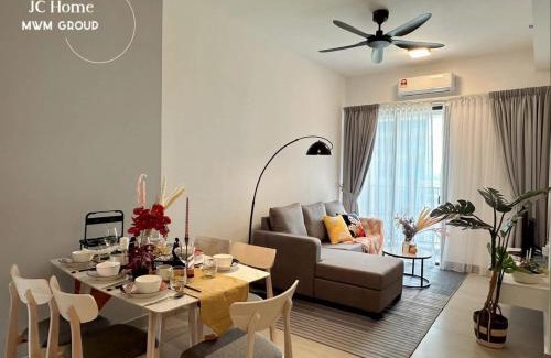 Shah Alam Apartment | Sunsuria forum Walkable to SCCC JCHome by MWM