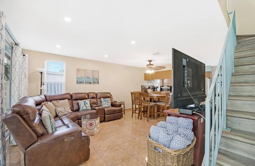 Key Largo Condo | Suntastic - Salt Water Lagoon Front 2 Bedroom in popular OCEAN FRONT Kawama