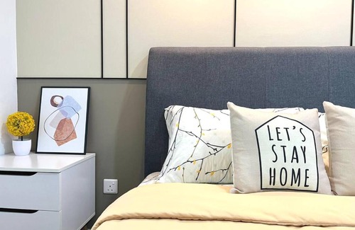 Taman Pertama Apartment | Sunway Velocity / 8 Pax / MyTown / Ikea / Maluri