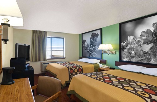 Alamogordo Hotel | Super 8 by Wyndham Alamogordo/White Sands