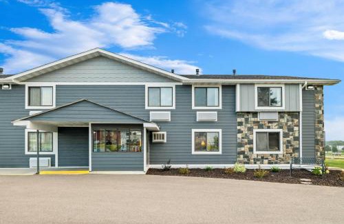 Alexandria Hotel | Super 8 by Wyndham Alexandria MN