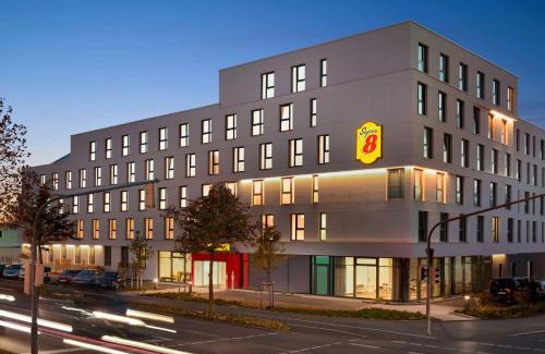 Augsburg-Goggingen Hotel | Super 8 by Wyndham Augsburg