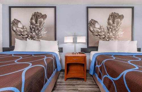 Clayton Hotel | Super 8 by Wyndham Clayton