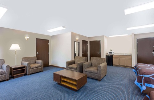 El Dorado Hotel | Super 8 by Wyndham El Dorado