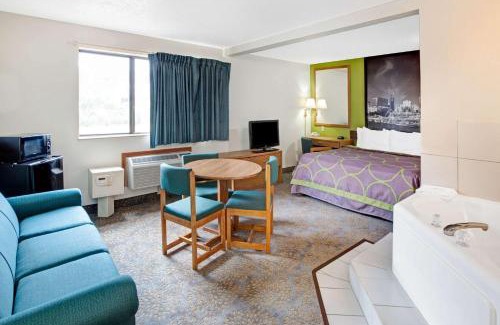 Mokena Hotel | Super 8 by Wyndham Mokena/Frankfort/I-80