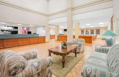 Page Hotel | Super 8 by Wyndham Page/Lake Powell