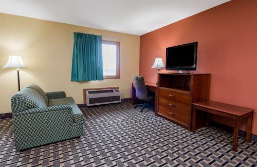 Staunton Hotel | Super 8 by Wyndham Staunton