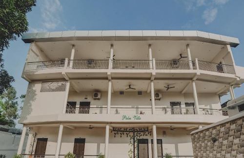 Dhanbad Hotel | Super Capital O Gulmohar Marriage Garden