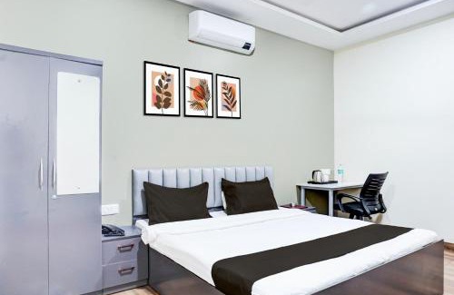 Baner Hotel | Super Collection O Pashan-Sus Road Baner formerly Grey Stone