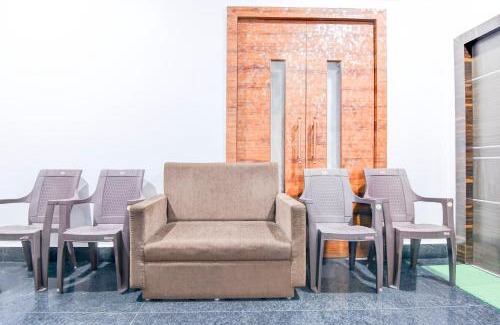 Kolkata Hotel | Super Collection O Shyam Bazar Metro Station