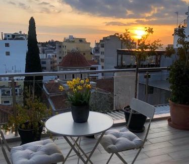 Athens City Centre Apartment | Super Loft With Acropolis View