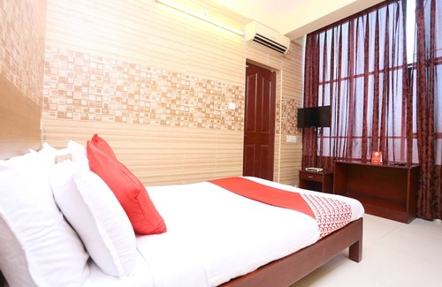 Onamthuruth Hotel | Super OYO 24453 Day Springs