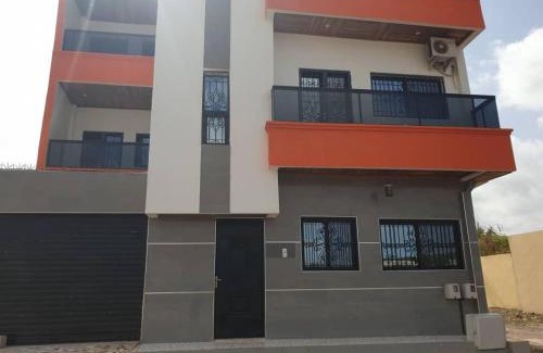 Senegal Apartment | Super Studio avec Jacuzzi à Diamniadio