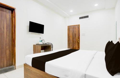 Indore Hotel | Super Townhouse DAVV University Indore Formerly Indrapuri