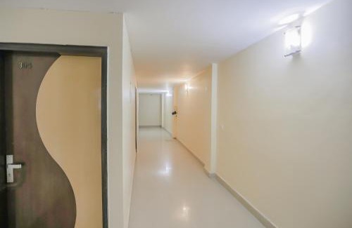 South Extension Hotel | Super Townhouse Green Park Residency 1