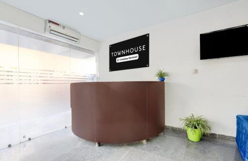 IMT Manesar Hotel | Super Townhouse Sector 1 Manesar